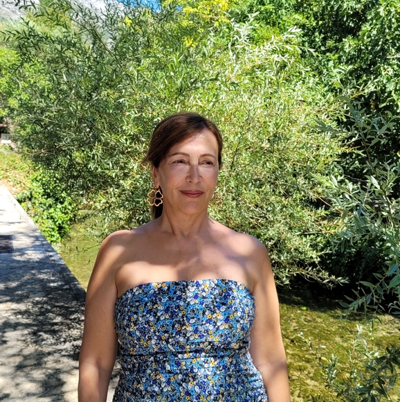 Meet your Posher, Vera - Picture 10 of 15